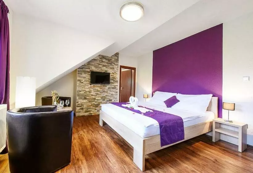 Hotelli Wellness Penzion Life