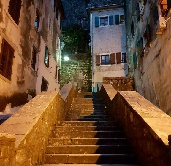 پانسیون S&i Room