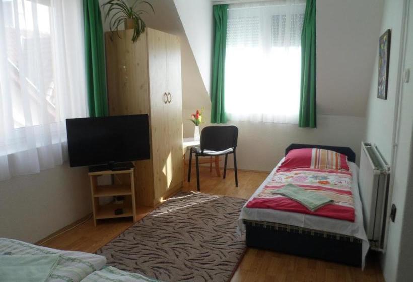 Пансион Makai Apartman