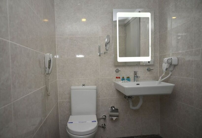 Anadolu Hotel Bodrum   All Inclusive