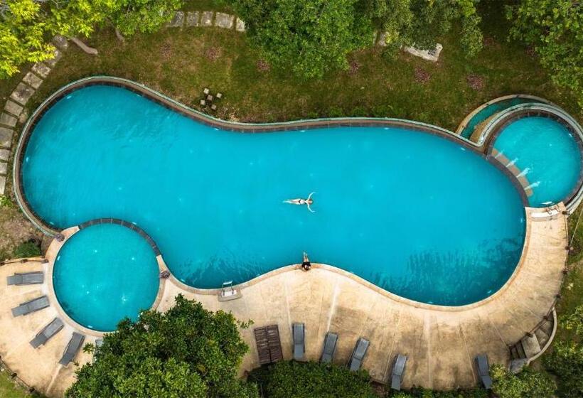 Ban Raya Resort And Spa