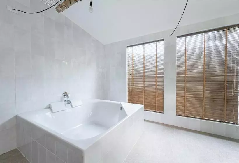 Ban Raya Resort And Spa