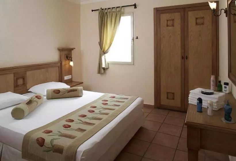 Club Anastasia   Family