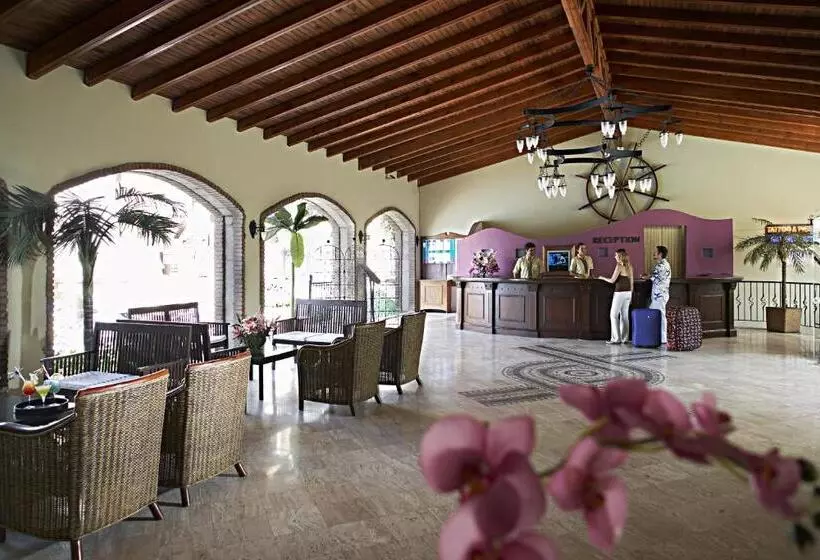 Club Anastasia   Family