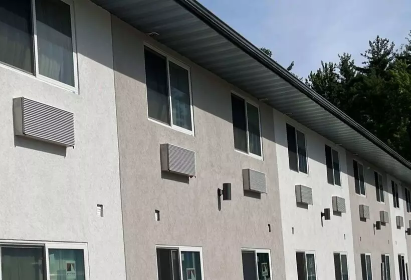 هتل Sleep Inn & Suites