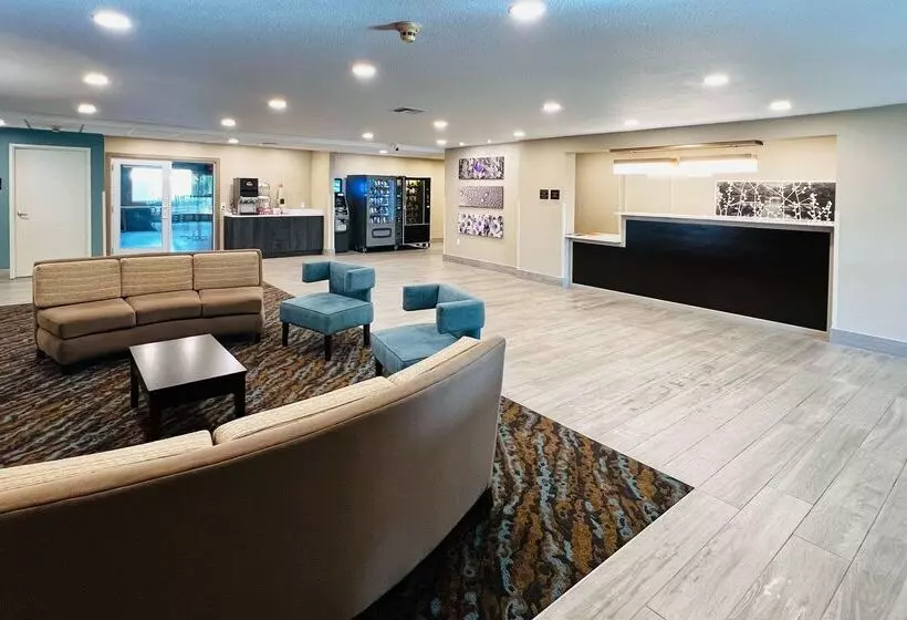 هتل Sleep Inn & Suites