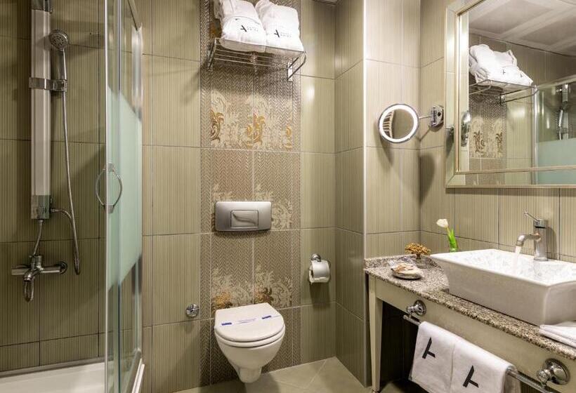 هتل Amira Istanbul