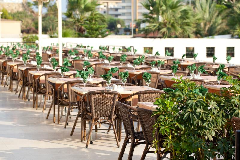 בית מלון כפרי Arabella World