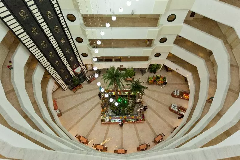 酒店 Arabella World