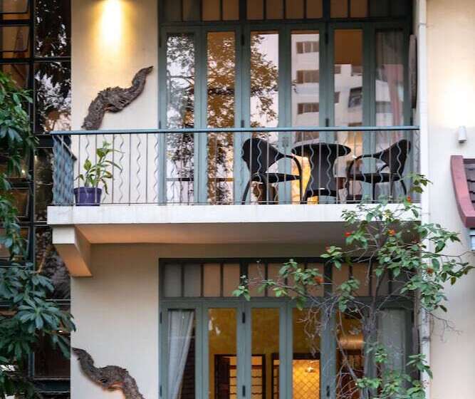 هتل Ariyasom Villa