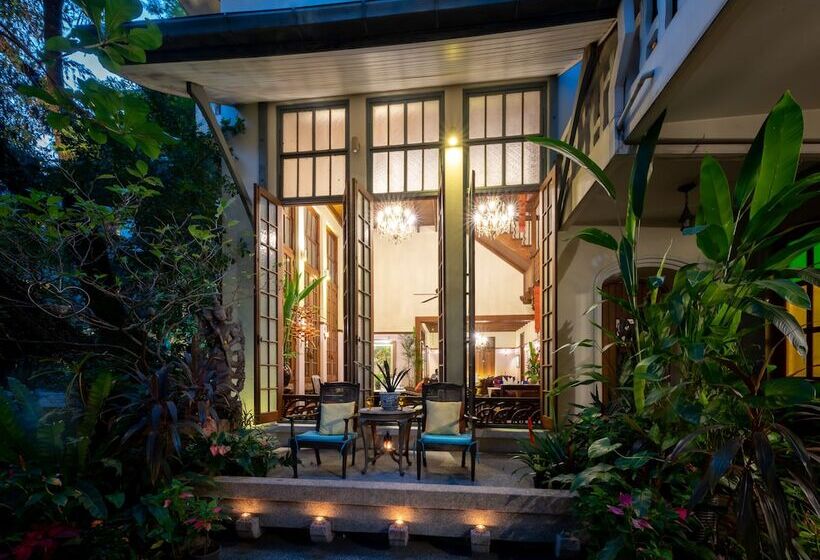 هتل Ariyasom Villa