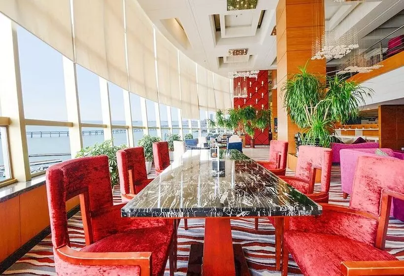 Bayshore Hotel Dalian