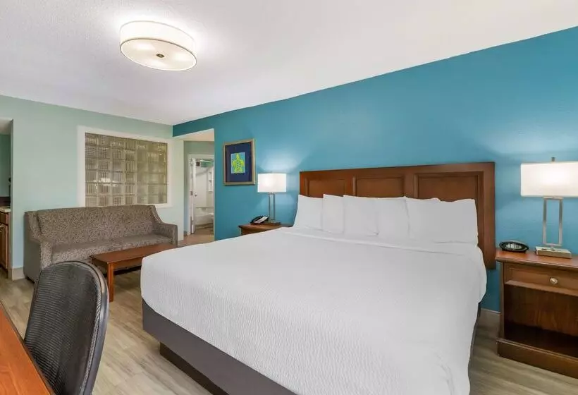 هتل Best Western Plus Myrtle Beach@intracoastal