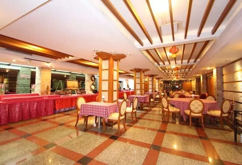 The Camelot Hotel Pattaya