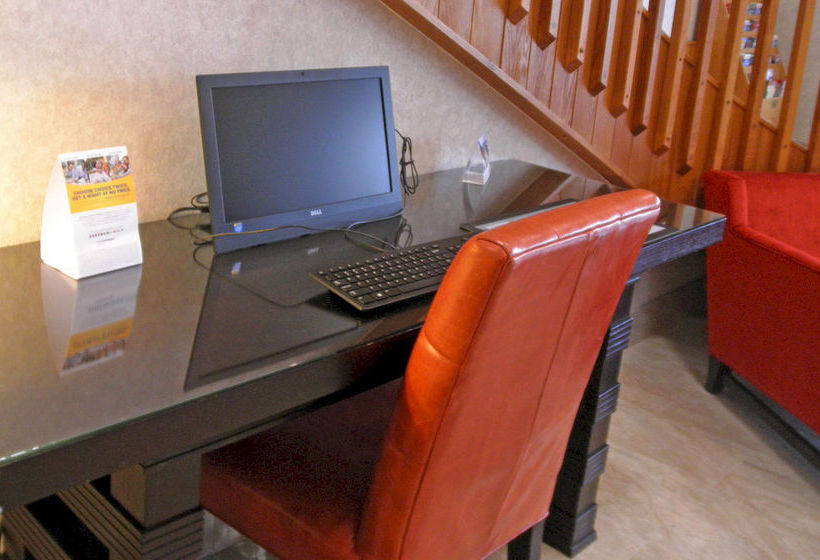 호텔 Econo Lodge Bloomington