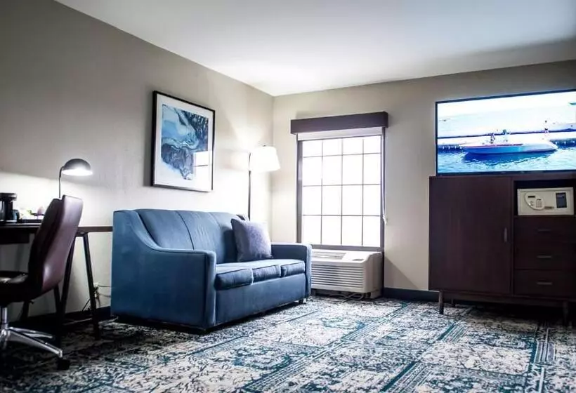 هتل Four Points By Sheraton Greensboro Airport