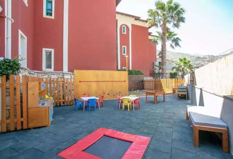 فندق Grand Aquarium