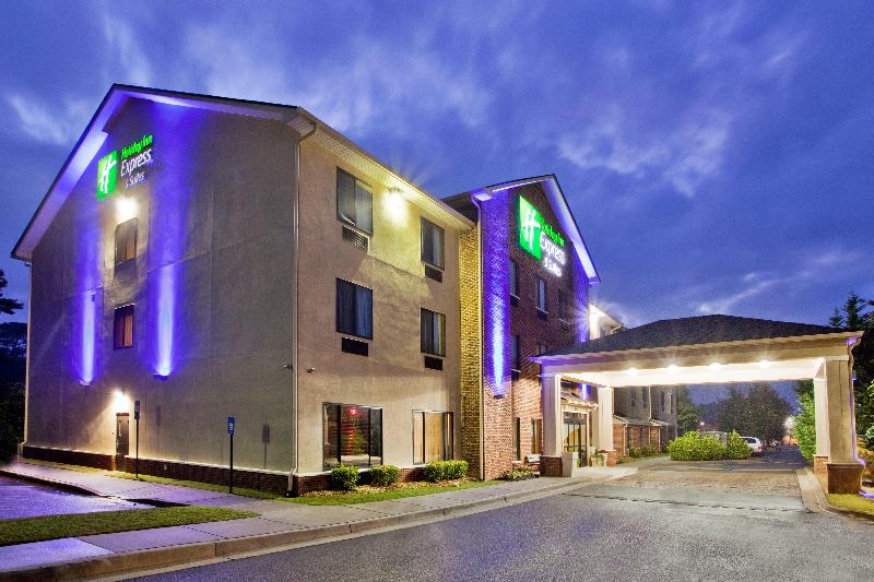 Szálloda Holiday Inn Express & Suites Buford Ne   Lake Lanier, An Ihg