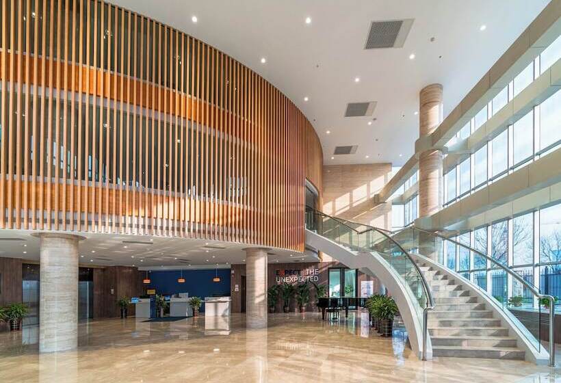 Hotel Holiday Inn Express Tianjin Dongli By Ihg