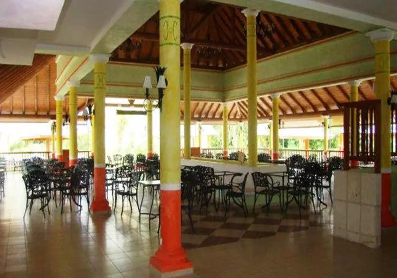 Hotel Starfish Cayo Santa Maria