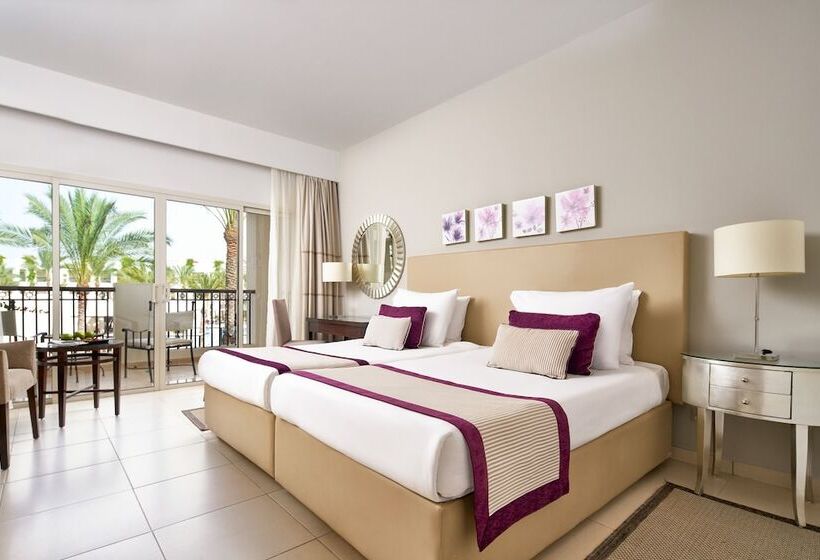 هتل Jaz Elite Crystal, Almaza Bay