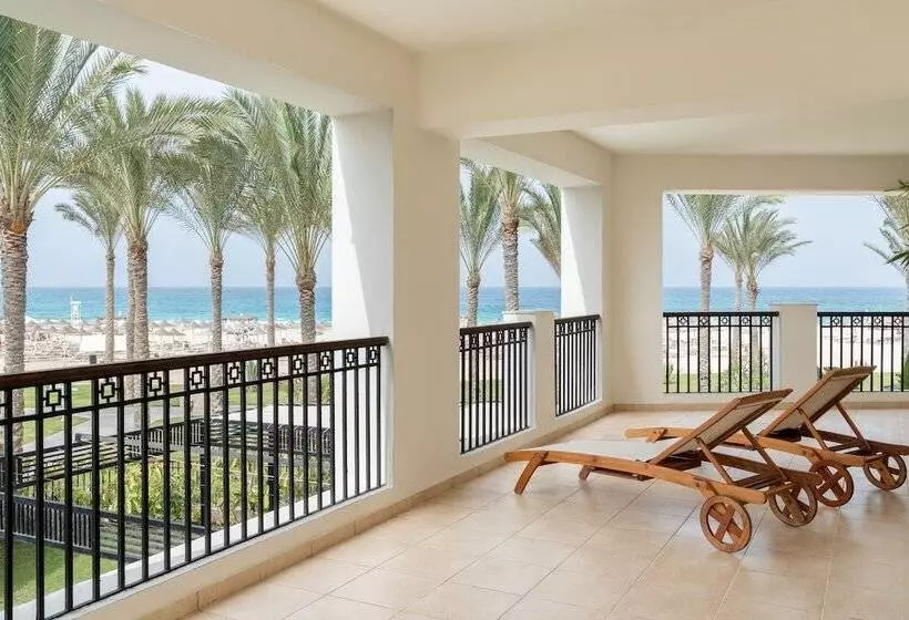 هتل Jaz Elite Crystal, Almaza Bay