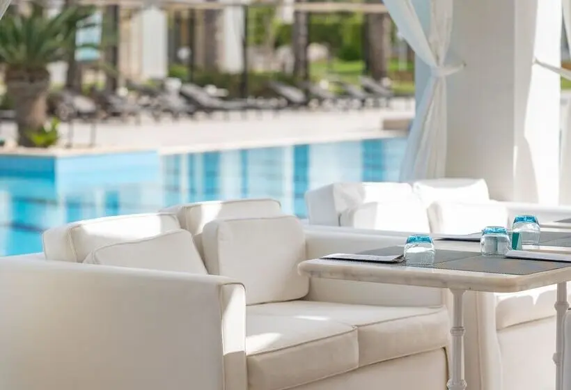 هتل Jaz Elite Crystal, Almaza Bay