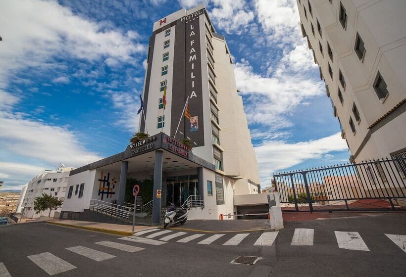 ホテル La Familia Gallo Rojo