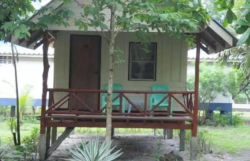 ホテル Lanta Sunny House