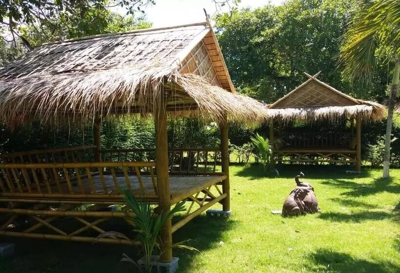 ホテル Lanta Sunny House