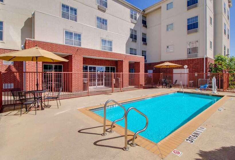 هتل Mainstay Suites Texas Medical Center Reliant Park