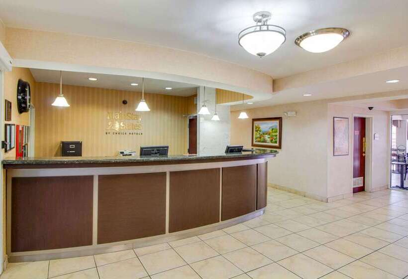 هتل Mainstay Suites Texas Medical Center Reliant Park