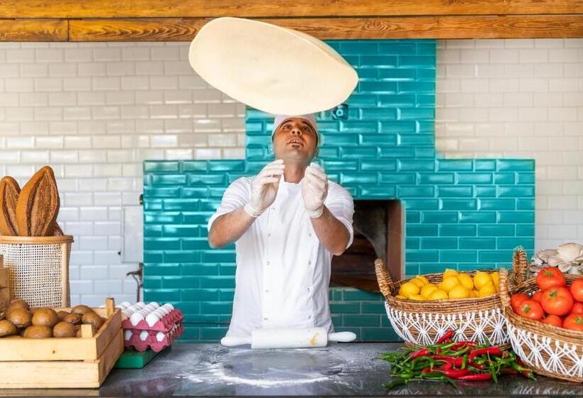 בית מלון כפרי Martı Myra   Ultra All Inclusive