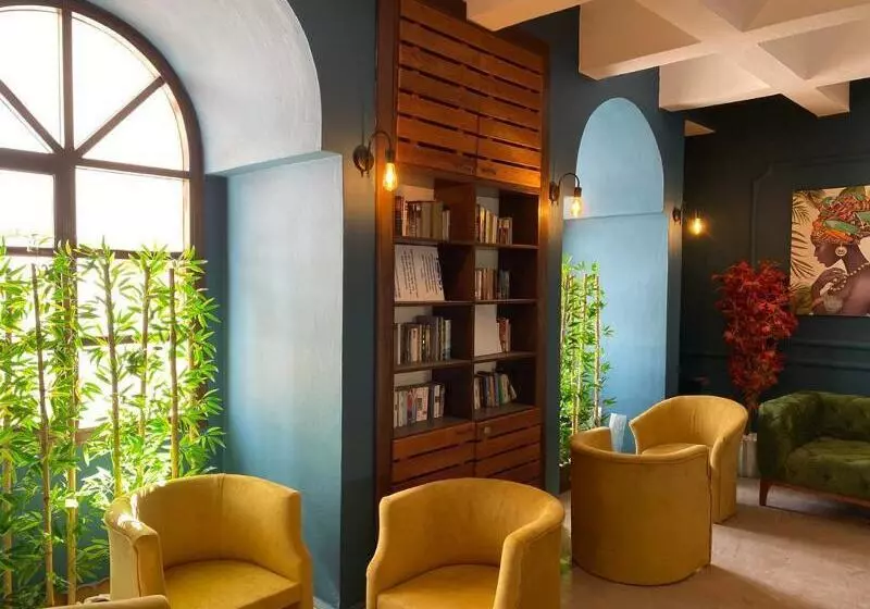 ホテル Oylum Park