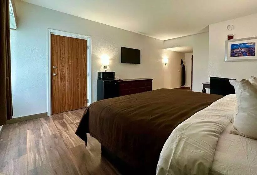 Hotel Quality Inn & Suites Albany Airport