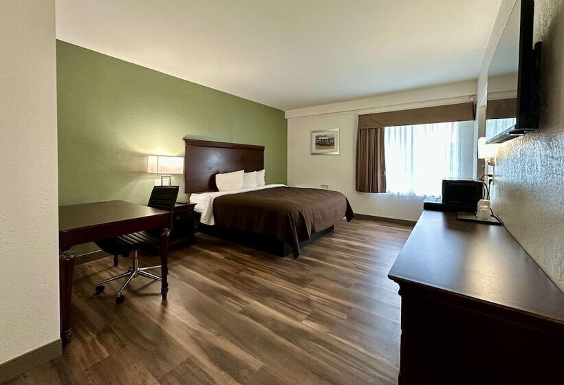 هتل Quality Inn & Suites Albany Airport