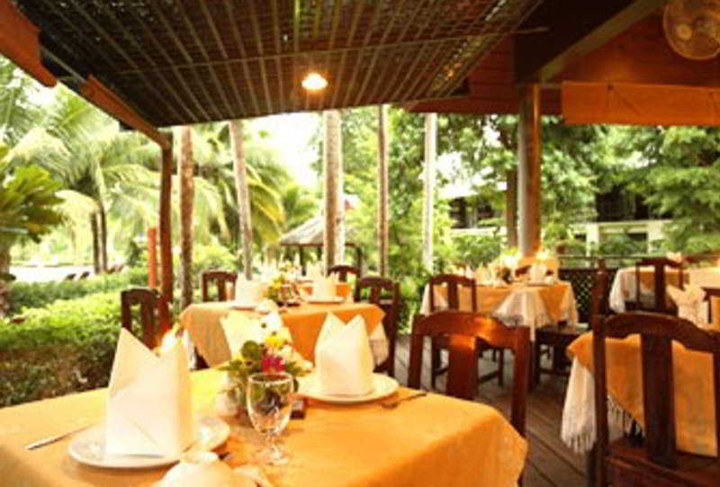 호텔 Royal River Kwai Resort And Spa