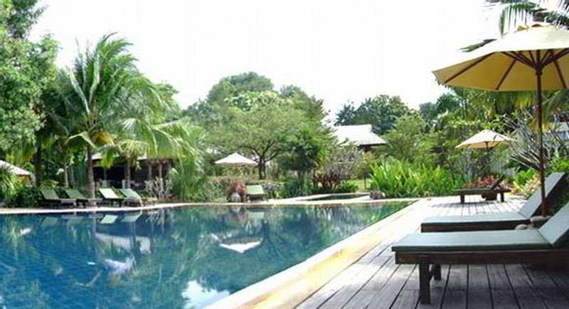 호텔 Royal River Kwai Resort And Spa