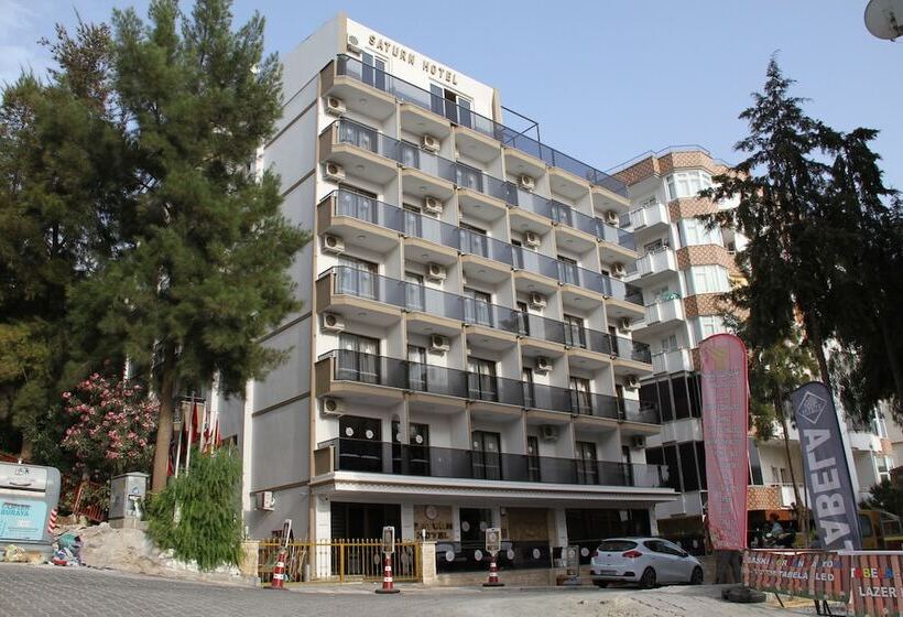هتل Saturn