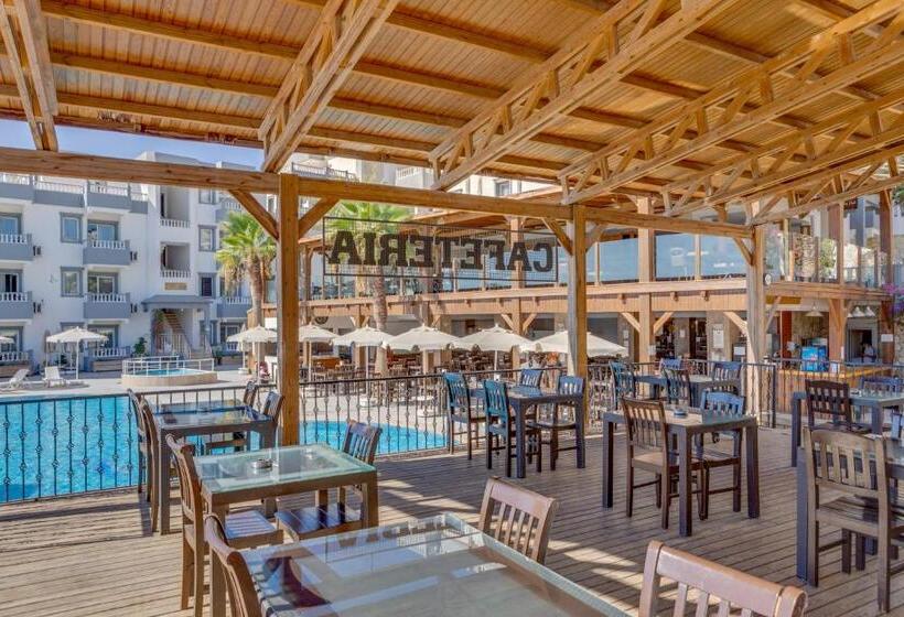 Smart Holiday Hotel & Suites - All Inclusive