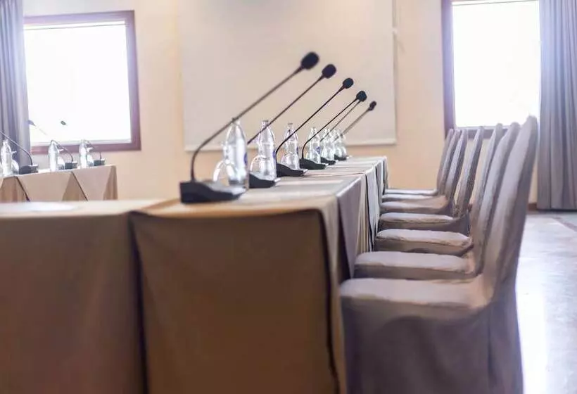 호텔 Tohsang Heritage Ubon Ratchathani