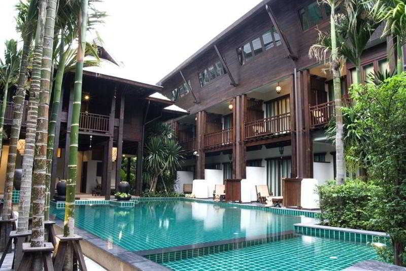هتل Yantarasri Resort