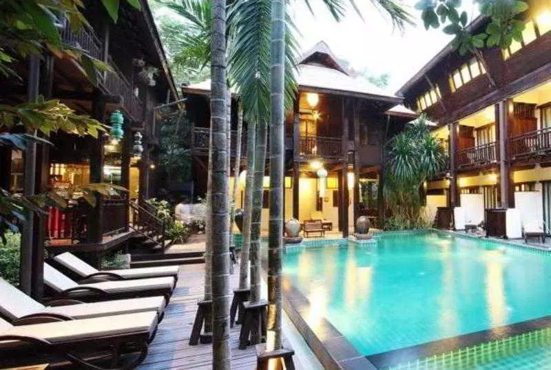 فندق Yantarasri Resort