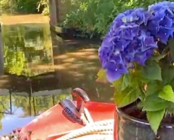 5berth Narrowboat Hire In Stratforduponavon