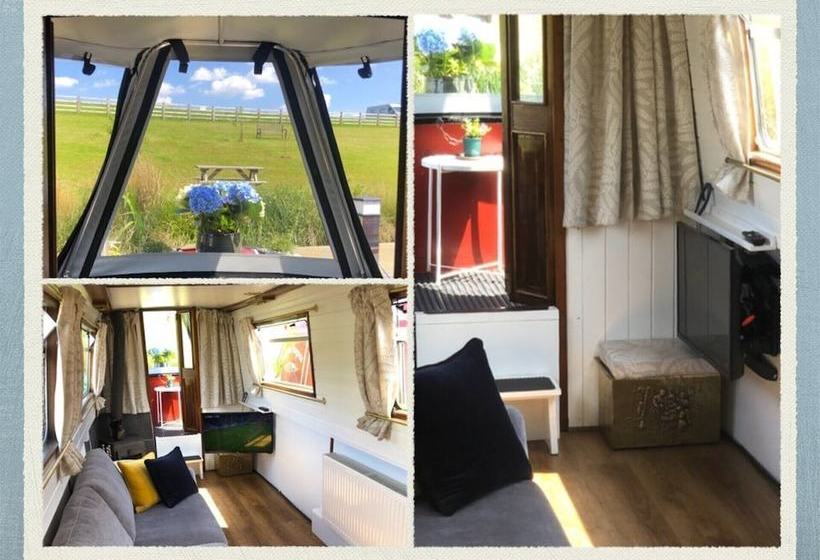 5berth Narrowboat Hire In Stratforduponavon