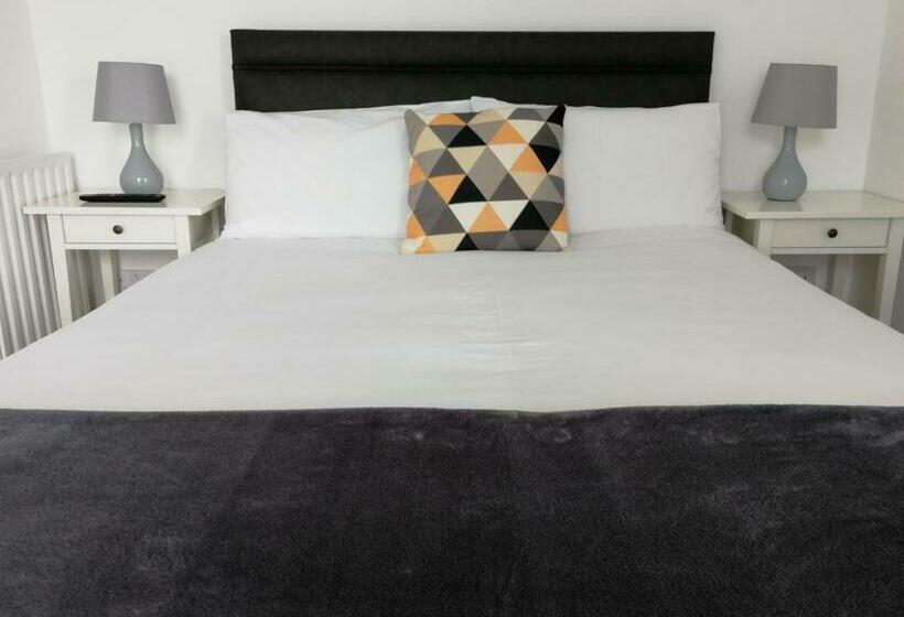 住宿加早餐  Malvern House