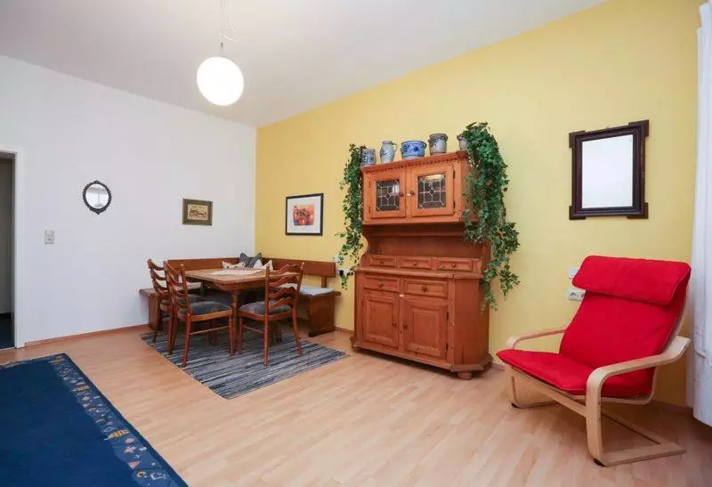 Hotelli Backerwirt   Wohnen Und Schlafen