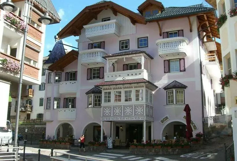 ホテル Ciasa Mancin Suite Apartments