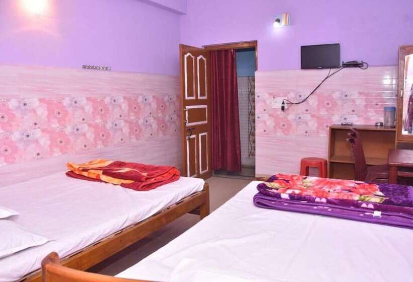 Отель Goroomgo Milan Guest House Digha