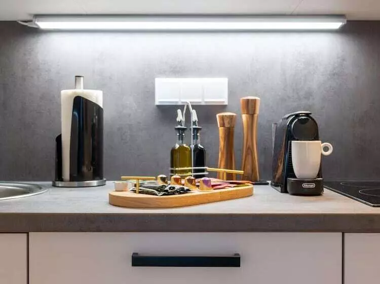 Hotelli Limehome Frankfurt Gutleutstraße